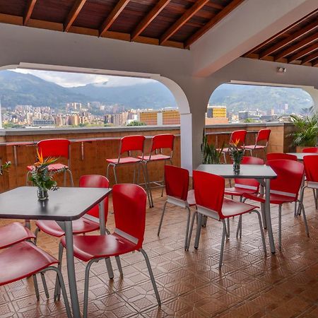 Hotel Alcaravan Medellín Exterior foto